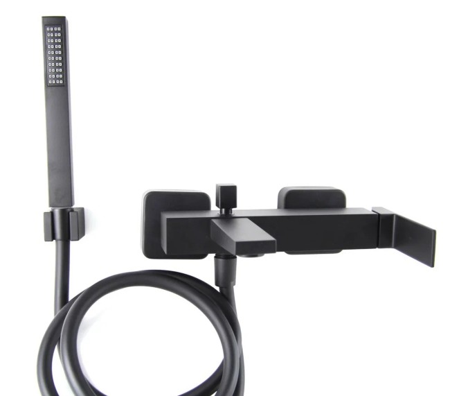 Смеситель для ванны Webert Pegaso PE850101560, черный