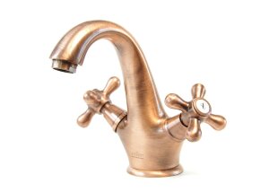 Смеситель для раковины Webert Armony AM700102060. медь