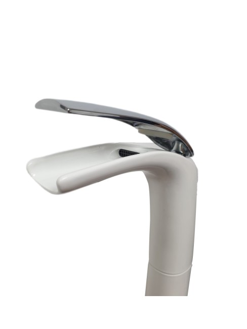 Смеситель для раковины Webert Aria AI832201844. белый